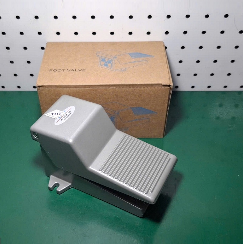 Van đạp chân khí nén 4F210-08